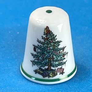 Spode Holiday Thimble with Christmas Tree Design